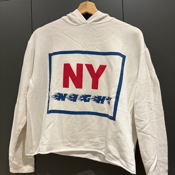 White NY cropped hoodie - Picture 1 of 6
